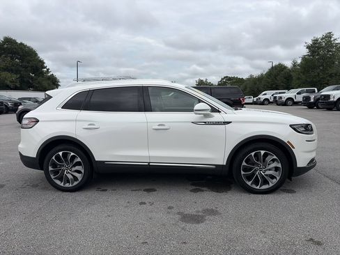 Used 2023 Lincoln Nautilus Reserve FWD image 8