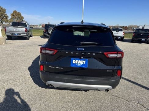 Certified 2025 Ford Escape Platinum w/ Premium Technology Package image 7