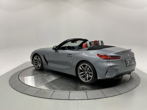 Used 2026 BMW Z4 M40i w/ Premium Package image 5
