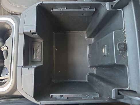 Used 2021 Chevrolet Silverado 1500 RST w/ Redline Edition image 37