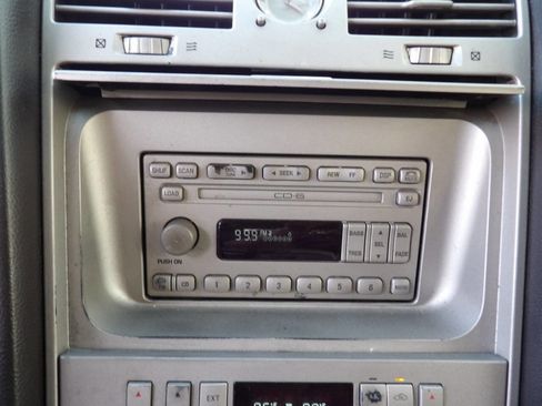 Used 2003 Lincoln Navigator Luxury image 27