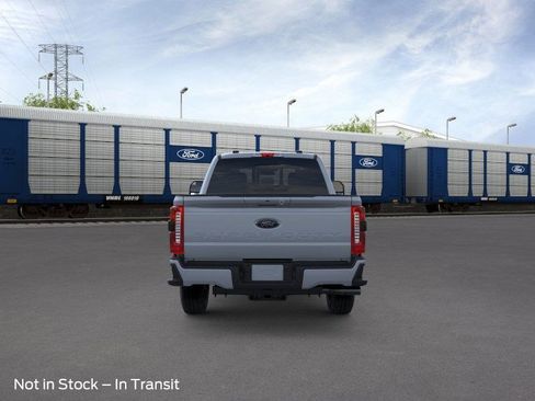 New 2026 Ford F250 Lariat w/ Black Appearance Package AWD/4WD image 6