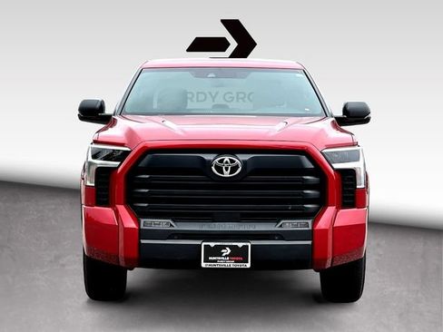 Certified 2025 Toyota Tundra SR5 w/ SR5 Convenience Package AWD/4WD image 3
