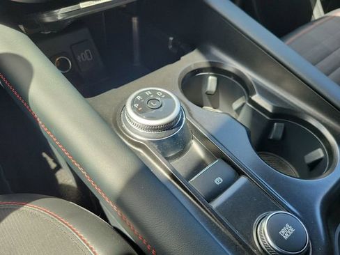 Used 2025 Ford Explorer ST-Line w/ Premium Package image 21