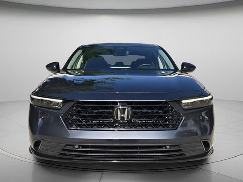 Used 2023 Honda Accord EX-L image 4