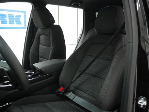New 2026 Chevrolet Equinox LT AWD/4WD image 16