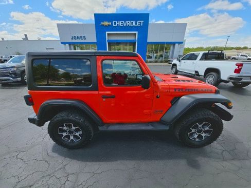 Used 2018 Jeep Wrangler Rubicon AWD/4WD image 6