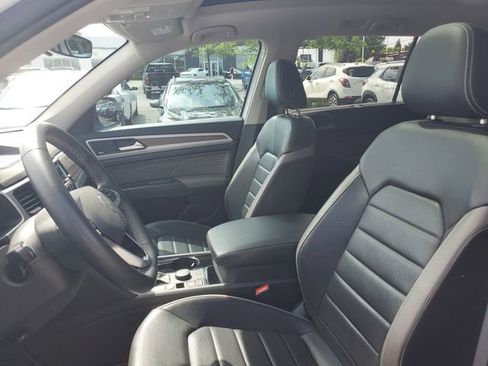 Used 2022 Volkswagen Atlas SEL AWD/4WD image 18