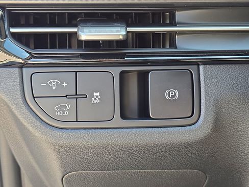 New 2026 Kia Sportage EX FWD image 29