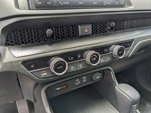 Used 2023 Honda CR-V EX image 29