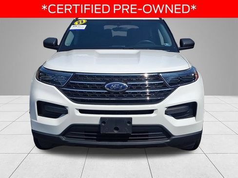 Certified 2023 Ford Explorer XLT w/ Class IV Trailer Tow Package AWD/4WD image 2