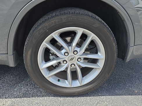 Used 2024 Dodge Durango GT image 13