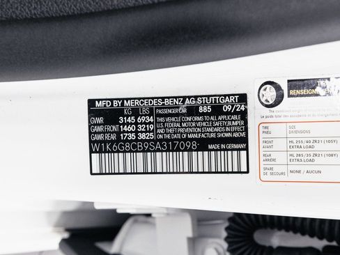 Used 2025 Mercedes-Benz S 63 AMG S image 41