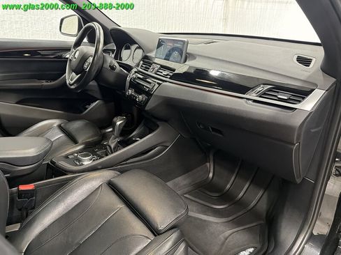 Used 2019 BMW X1 xDrive28i w/ Convenience Package AWD/4WD image 5