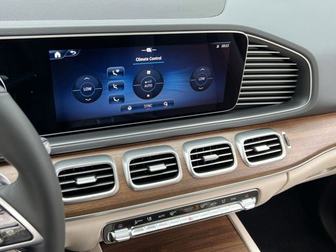 New 2026 Mercedes-Benz GLE 350 4MATIC image 19