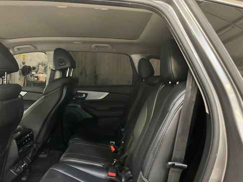 Used 2024 Acura MDX FWD image 21