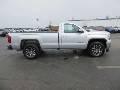 Used 2018 GMC Sierra 1500 SLE AWD/4WD image 5