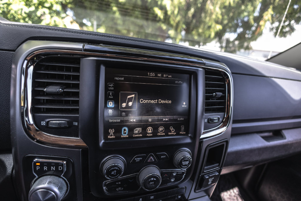 Used 2016 RAM 1500 Sport w/ Comfort Group AWD/4WD image 14