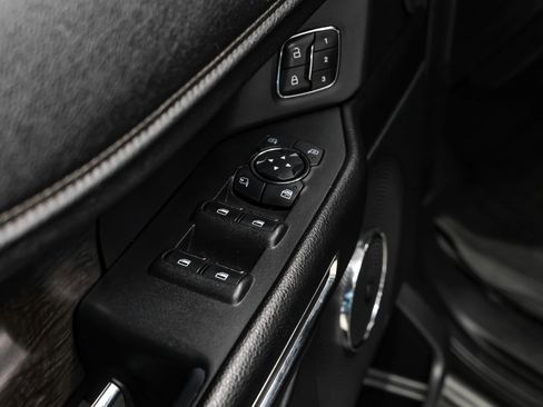 Used 2019 Ford Expedition Limited w/ Cargo Package image 54