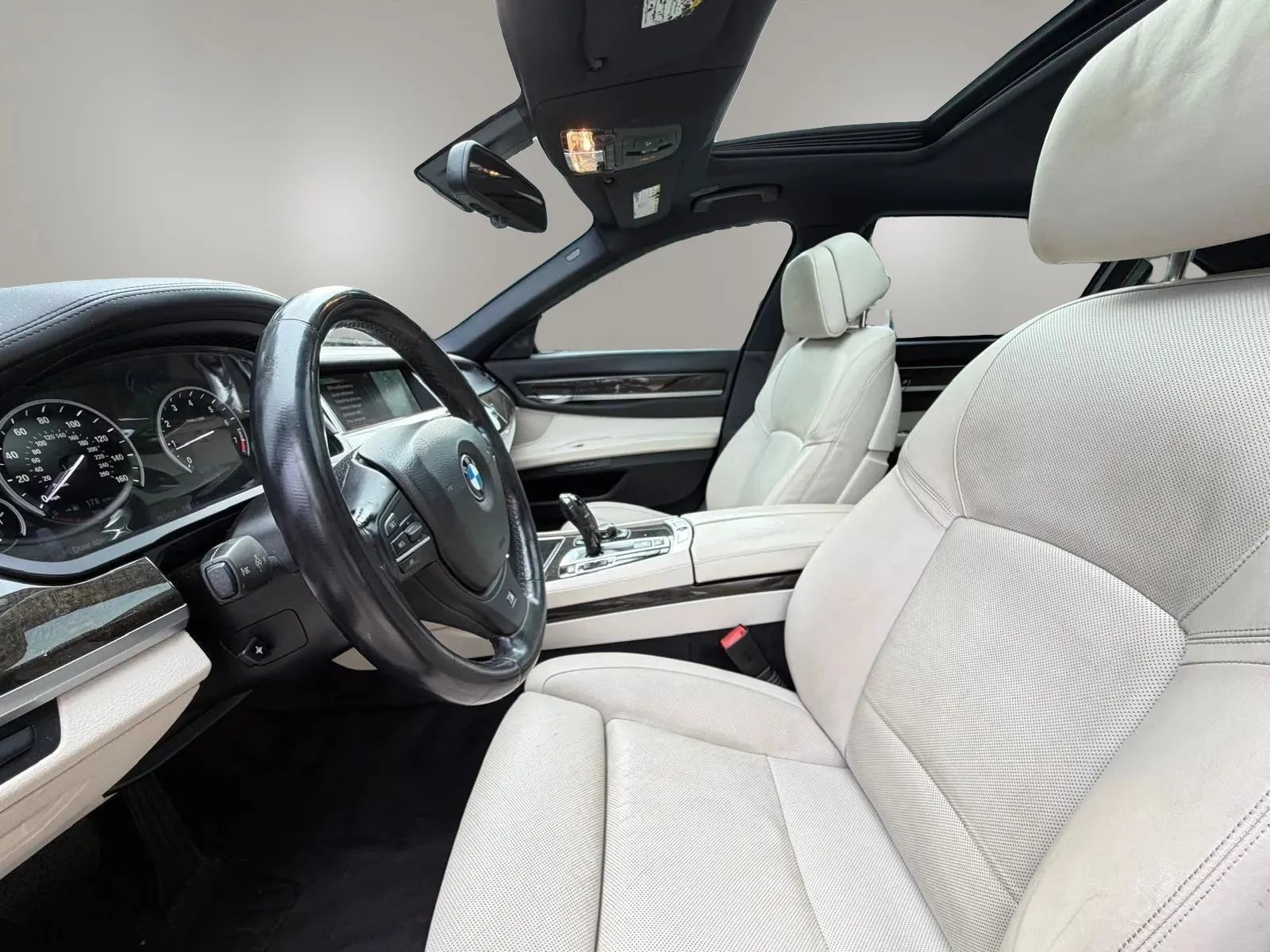 Used 2013 BMW 750Li RWD image 13