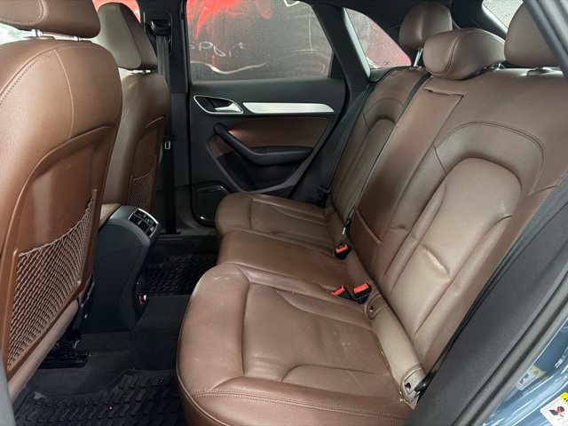 Used 2018 Audi Q3 2.0T Premium Plus w/ Premium Plus Package AWD/4WD image 11
