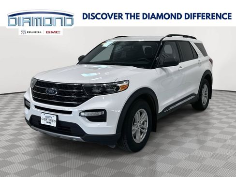 Used 2022 Ford Explorer XLT w/ Equipment Group 202A AWD/4WD image 1