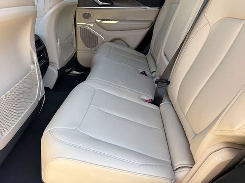 Used 2023 Jeep Grand Cherokee 4WD 4xe image 20