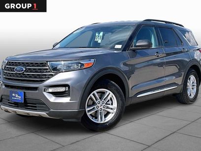 Certified 2022 Ford Explorer XLT w/ Equipment Group 202A