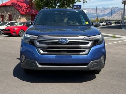 Used 2026 Subaru Forester Premium AWD/4WD image 6