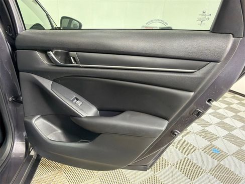 Used 2019 Honda Accord LX image 15