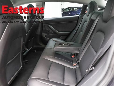 Used 2018 Tesla Model 3 Long Range image 19