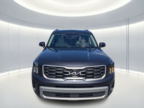 Used 2025 Kia Telluride S FWD image 8