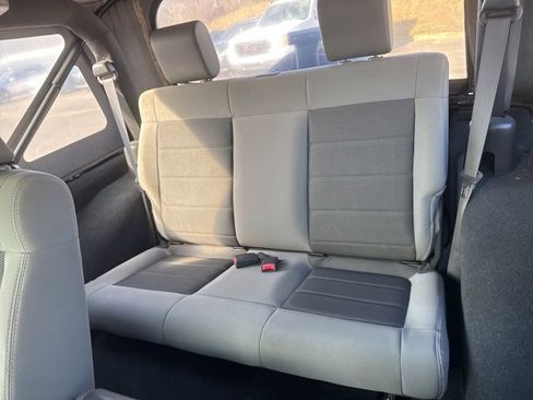 Used 2008 Jeep Wrangler X image 11