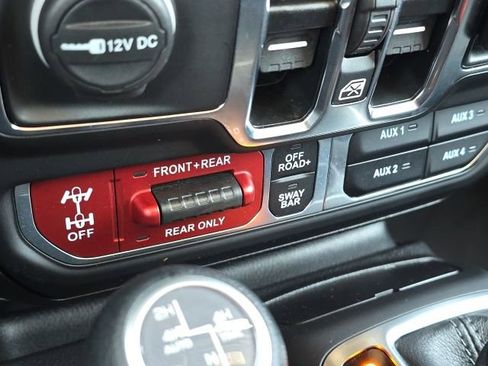 Used 2025 Jeep Wrangler Unlimited Rubicon 4xe w/ Safety Group image 38