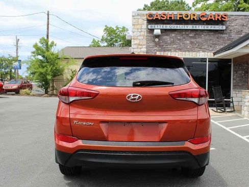 Used 2017 Hyundai Tucson SE FWD image 6