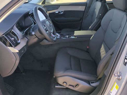 New 2026 Volvo XC90 B6 Plus w/ Protection Package Premier image 8