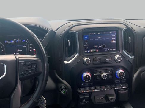 Used 2019 GMC Sierra 1500 AT4 w/ AT4 Premium Package AWD/4WD image 7