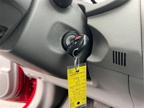 Used 2010 Toyota Corolla LE image 29