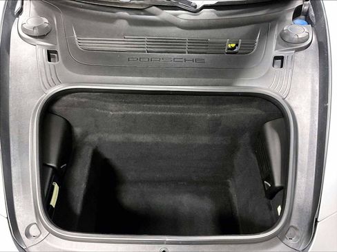 Used 2017 Porsche 911 Turbo S image 39