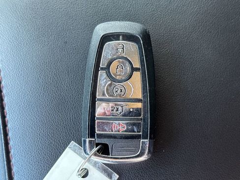 Used 2023 Lincoln Aviator Reserve AWD/4WD image 41