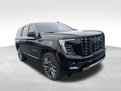Used 2025 GMC Yukon Denali Ultimate AWD/4WD image 2