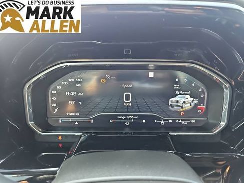 Used 2025 GMC Sierra 1500 Elevation AWD/4WD image 11