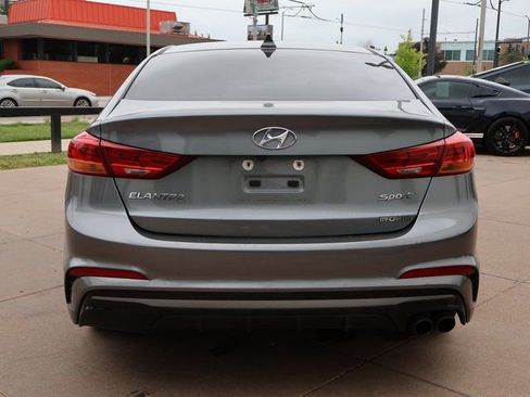 Used 2018 Hyundai Elantra Sport w/ Sport Premium Package 03 FWD image 5