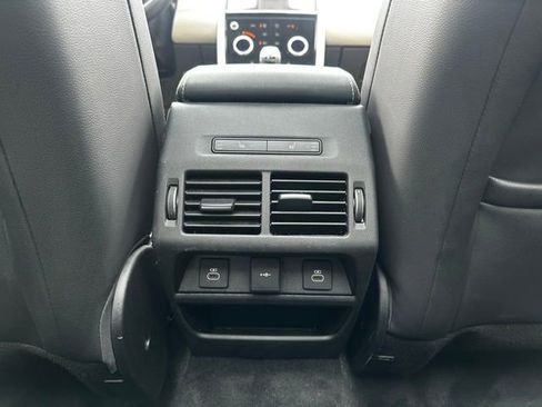 Used 2023 Land Rover Discovery Sport SE R-Dynamic image 21