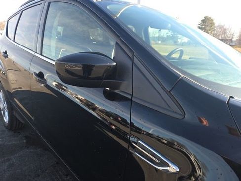 Used 2018 Ford Escape SEL image 4