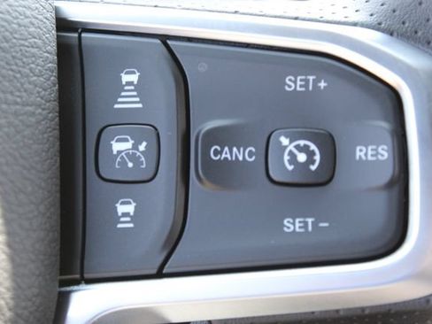 New 2026 RAM 2500 Tradesman AWD/4WD image 17