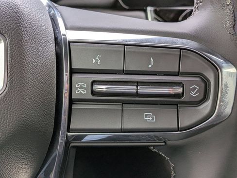 New 2026 GMC Canyon Elevation w/ Convenience Package image 27