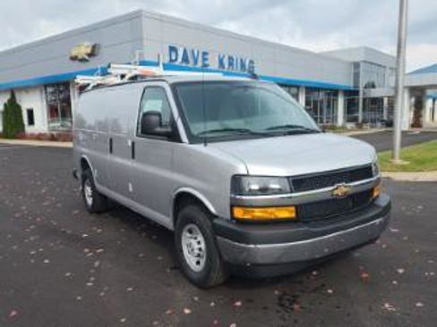 New 2025 Chevrolet Express 2500 w/ Driver Convenience Package image 25