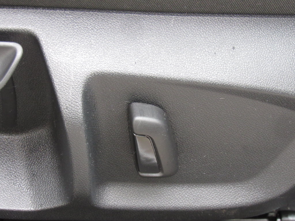 Used 2024 Volkswagen Golf R AWD/4WD image 20
