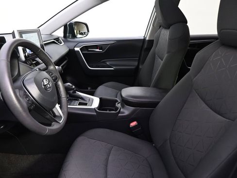 Used 2024 Toyota RAV4 XLE w/ Convenience Package AWD/4WD image 13